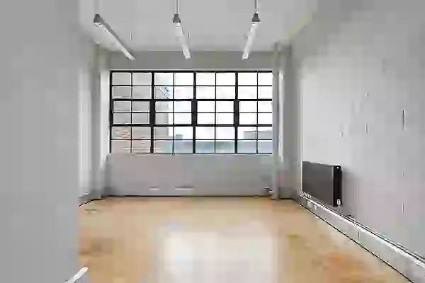 Office space to rent at Metal Box Factory, 30 Great Guildford Street, Borough, London, unit GG.301, 224 sq ft (20 sq m).