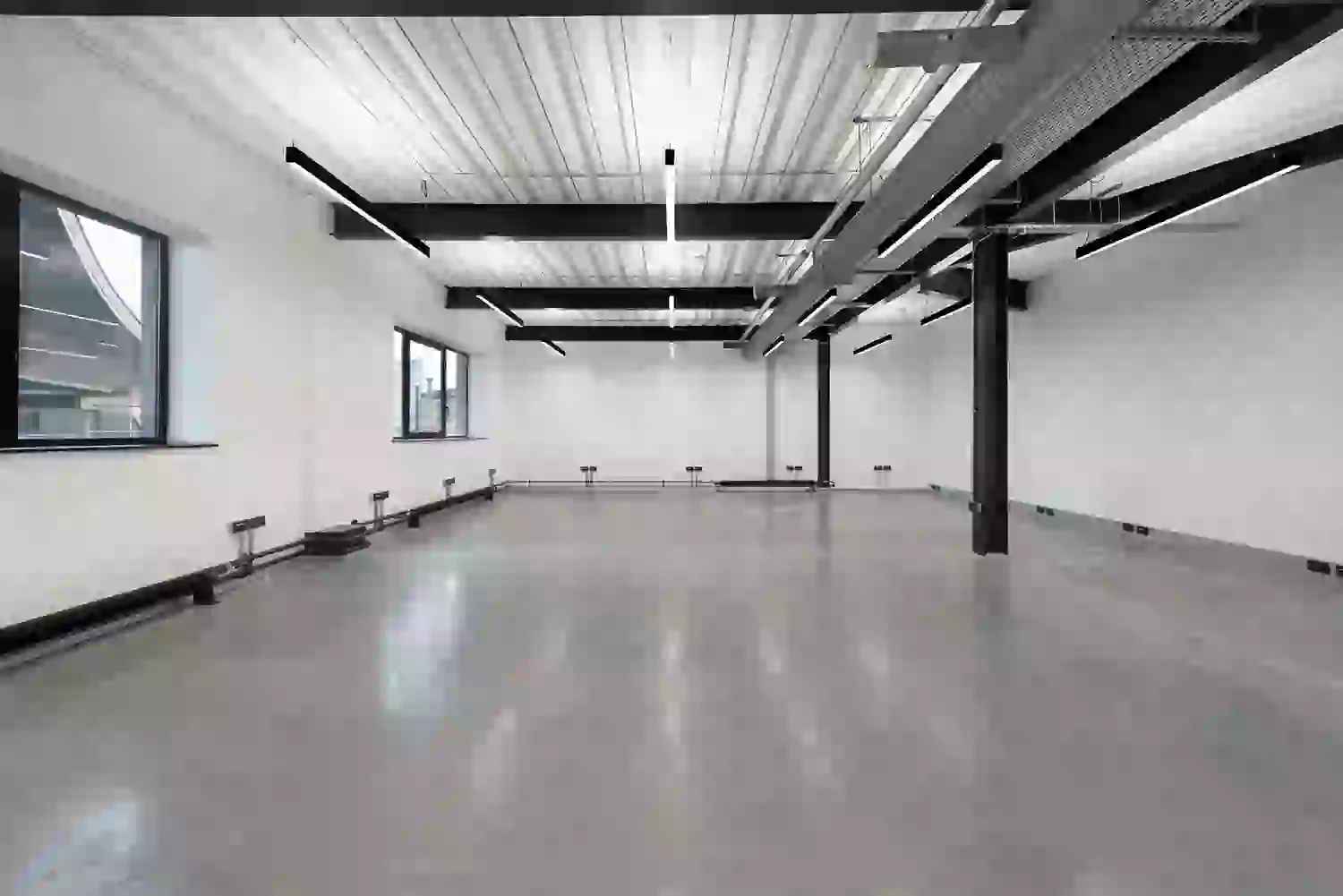 Office space to rent at Westbourne Studios, 242 Acklam Road, Portobello, London, unit WE.118, 985 sq ft (91 sq m).