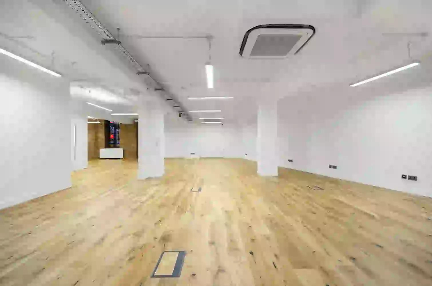 Office space to rent at Exmouth House, 3/11 Pine Street, Farringdon, London, unit EX.090, 1456 sq ft (135 sq m).