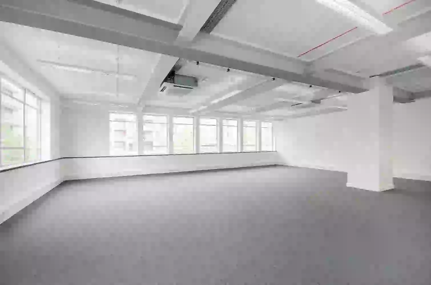 Office space to rent at Q West, Great West Road, Brentford, London, unit IH.1.15, 1001 sq ft (92 sq m).