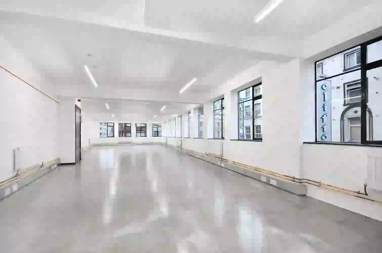 Office space to rent at E1 Studios, 3-15 Whitechapel Road, London, unit NH.OH1S, 1181 sq ft (109 sq m).
