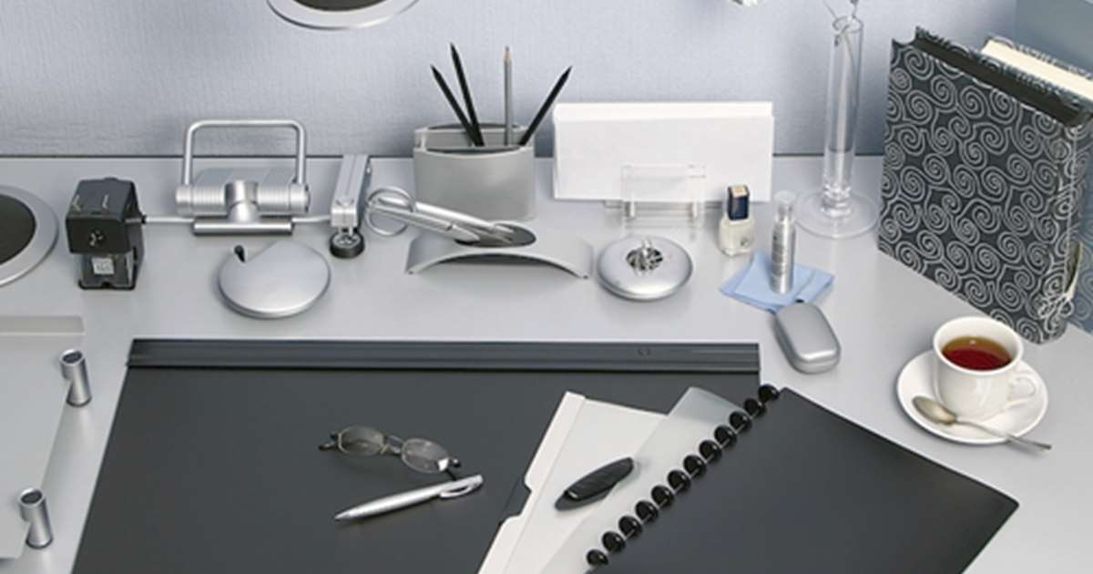 Nine ways to keep your office tidy | Workspace