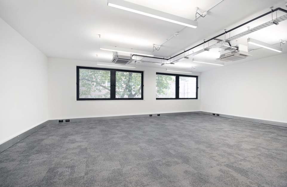 536 sq ft (50 sq m) Office To Rent At 60 Gray's Inn Road, Holborn