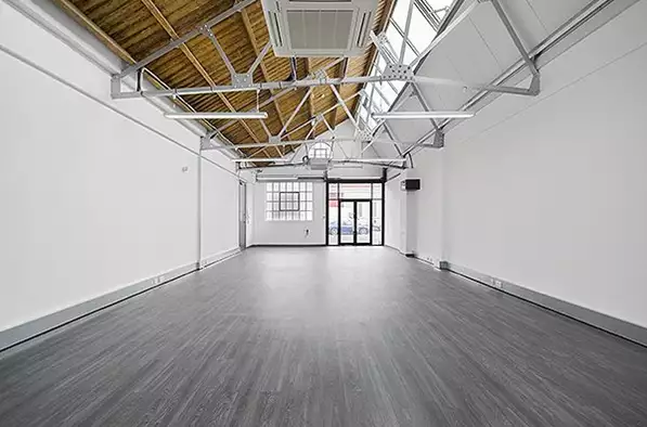 Office space to rent at Chiswick Studios, 9 Power Road, Chiswick, London, unit CI.09C1, 988 sq ft (91 sq m).
