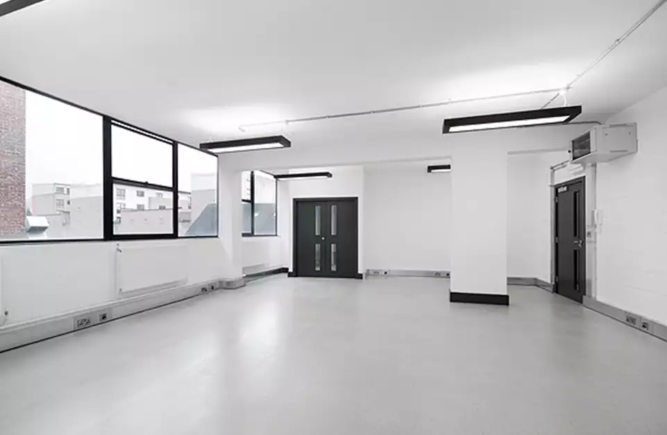 Office space to rent at E1 Studios, 3-15 Whitechapel Road, London, unit NH.107, 575 sq ft (53 sq m).