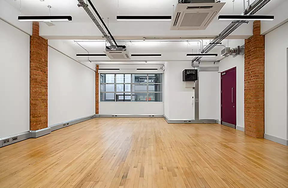 Office space to rent at Metal Box Factory, 30 Great Guildford Street, Borough, London, unit GG.101, 665 sq ft (61 sq m).