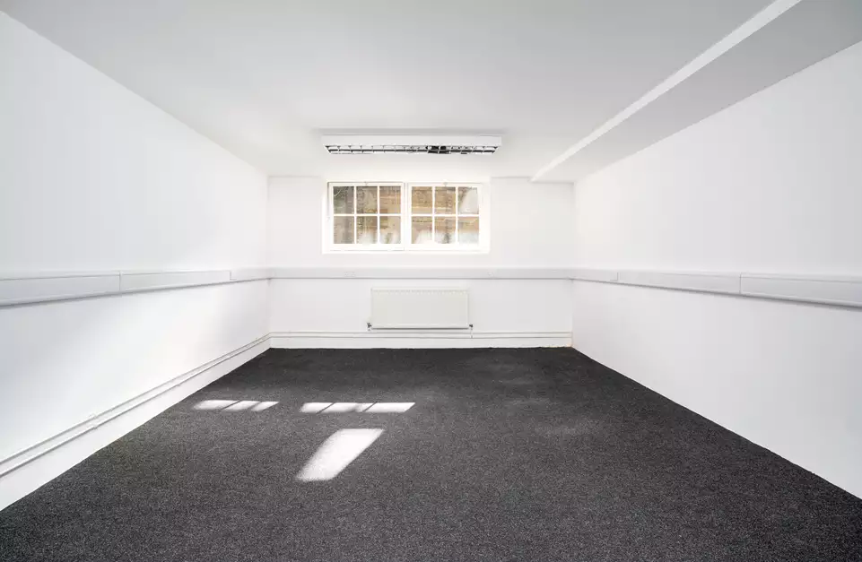 Office space to rent at Busworks, North Road, London, unit UN1.18, 224 sq ft (20 sq m).
