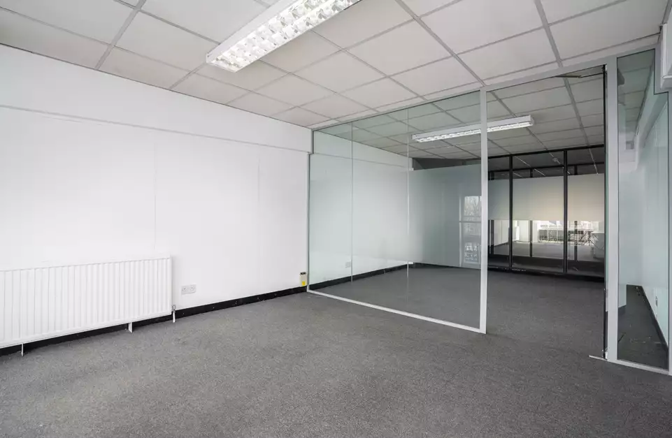 Office space to rent at Busworks, North Road, London, unit UN4.13, 287 sq ft (26 sq m).