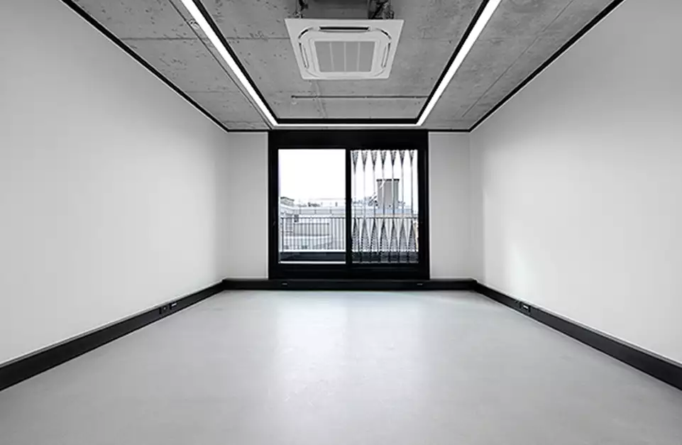 Office space to rent at The Frames, 1 Phipp Street, London, unit FR.302, 340 sq ft (31 sq m).