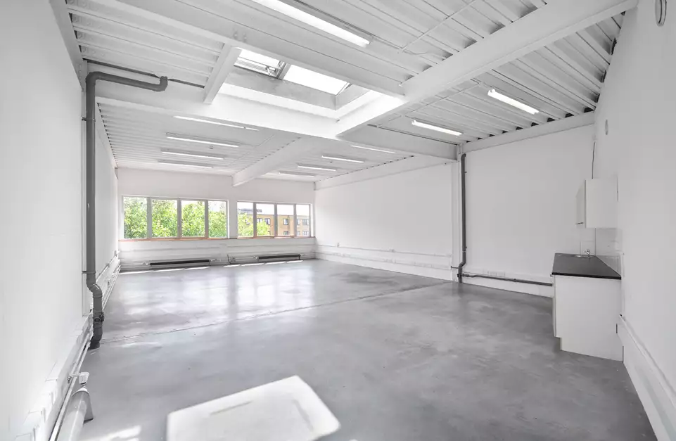 Office space to rent at Westbourne Studios, 242 Acklam Road, Portobello, London, unit WE.303, 936 sq ft (86 sq m).