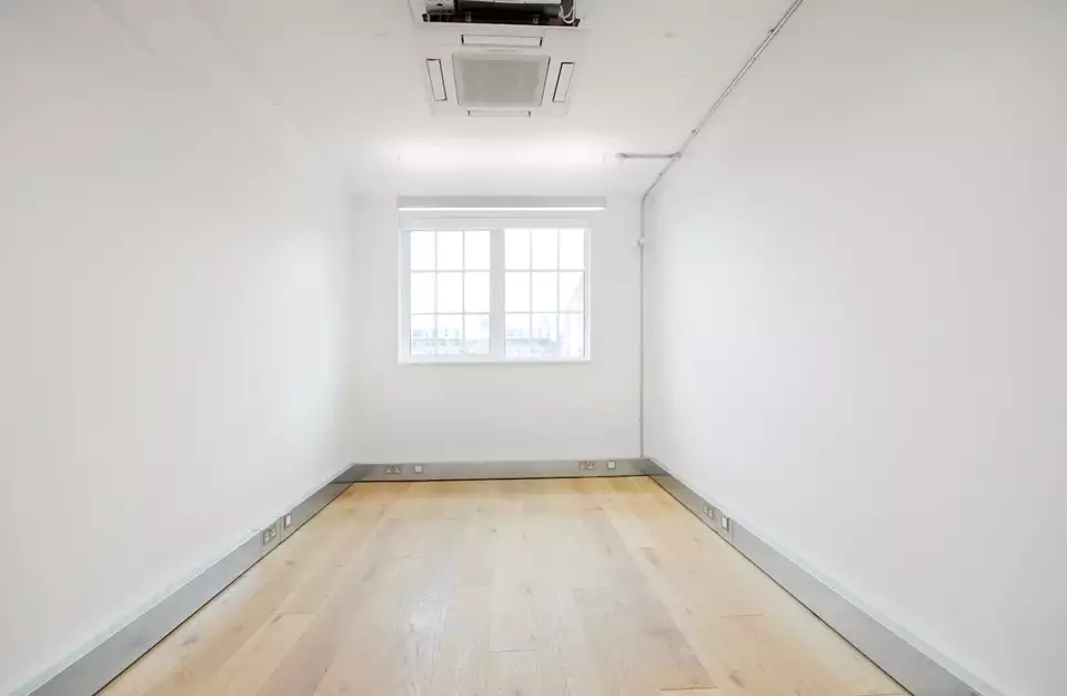 Office space to rent at The Print Rooms, 164/180 Union Street, Waterloo, London, unit LI.406, 141 sq ft (13 sq m).