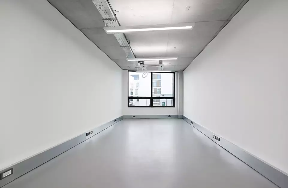 Office space to rent at Grand Union Studios, 332 Ladbroke Grove, London, unit GU.2.23, 317 sq ft (29 sq m).
